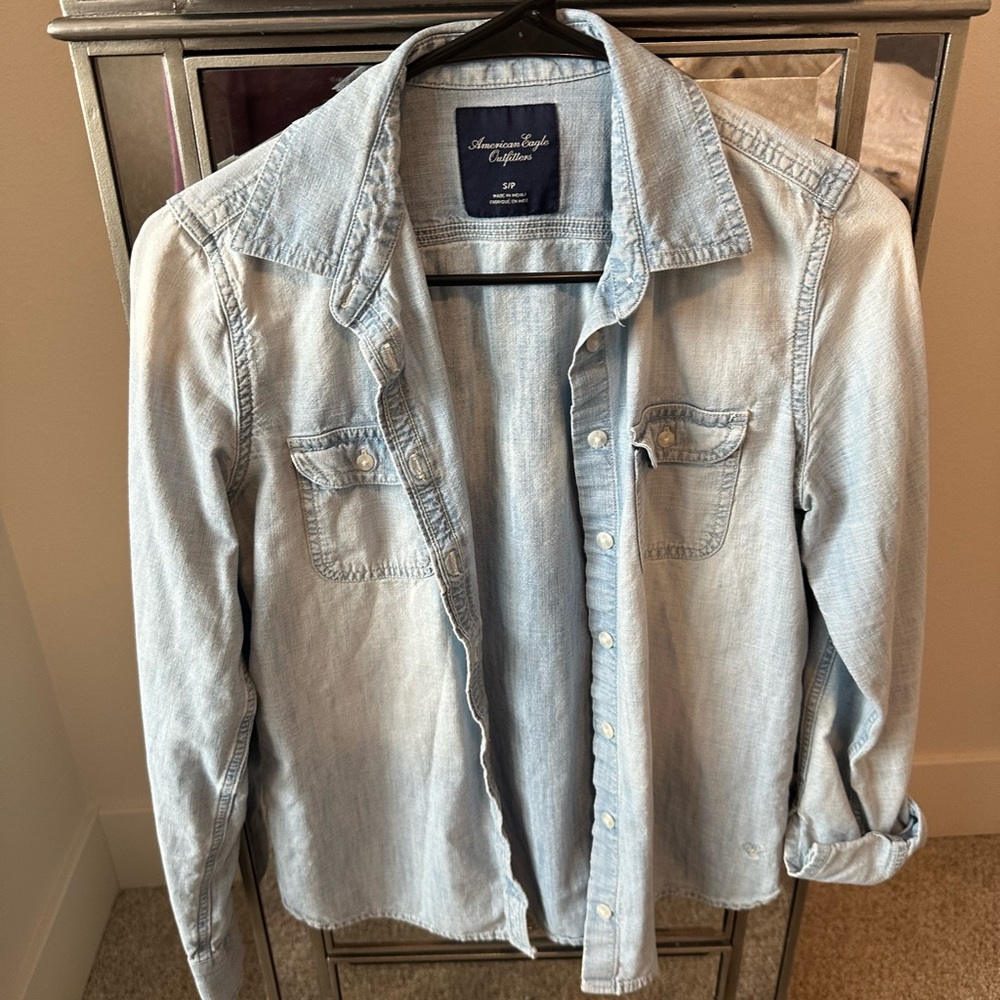 American Eagle Top
